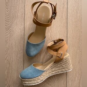 NEW Nine West Denim Blue and Tan Wedges (Size 6 1/2)